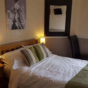 Kimberley Seafront Hotel